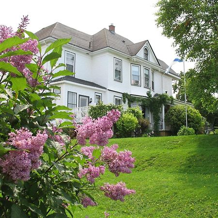 The Nelson House Bed And Breakfast Stewiacke Dış mekan fotoğraf